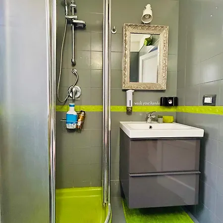 דירה Welcoming House קטאניה